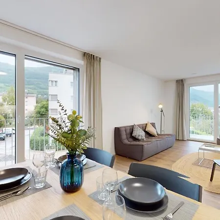 Bright & Modern In سيون