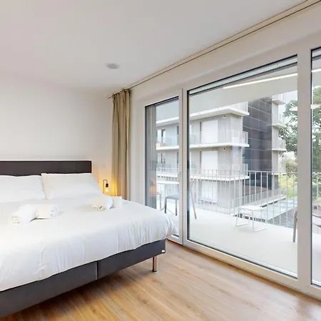 Bright & Modern In *