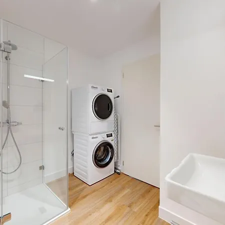 Bright & Modern In * סיון