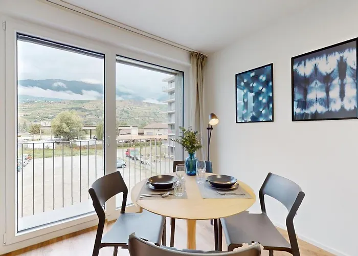 Bright & Modern In *