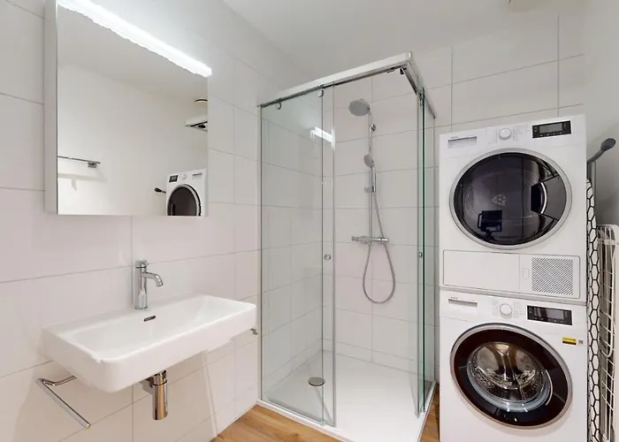 Bright & Modern In شقة