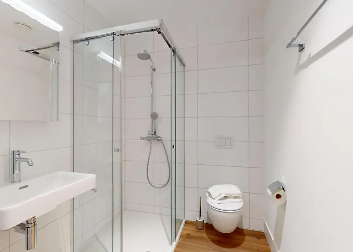 Bright & Modern In شقة *