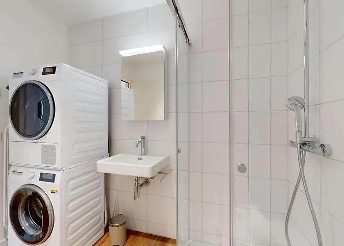 Bright & Modern In شقة *