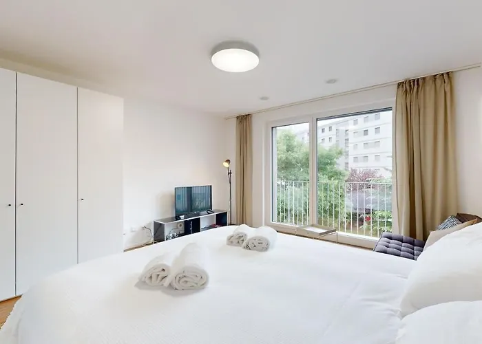 شقة Bright & Modern In سيون