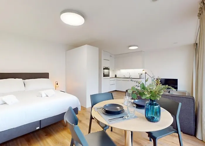 شقة Bright & Modern In سيون