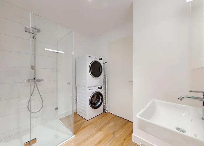 Bright & Modern In * سيون