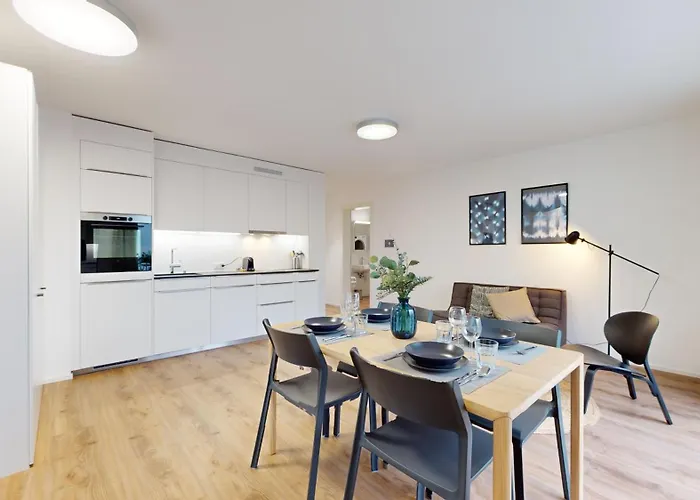 شقة Bright & Modern In سيون