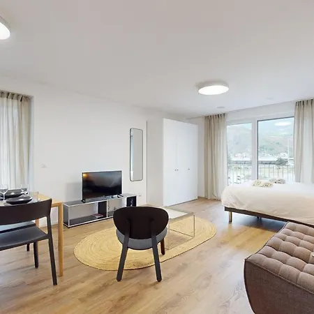 Bright & Modern In *