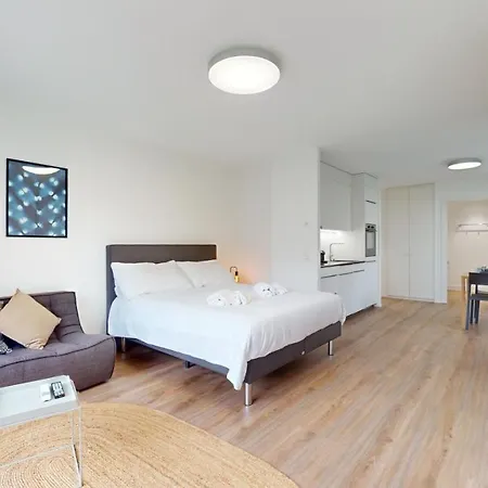 Bright & Modern In * Sion